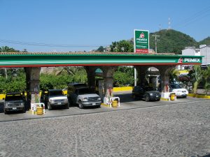 Gasolinería PEMEX / Foto: Infrogmation