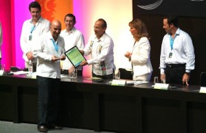 El Presidente Felipe Calderón entrega reconocimientos en el XXXVI Tianguis Turístico