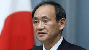 Yoshihide Suga secretario jefe del Gabinete de Japon