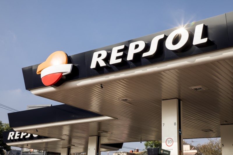 Repsol supera 50 estaciones de servicio. Revista Fortuna