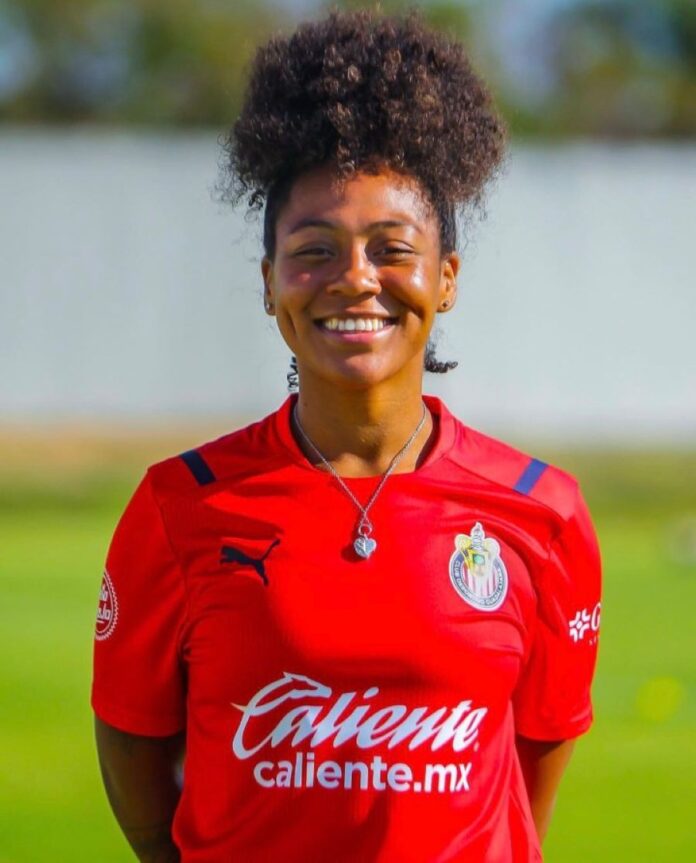 LeslieRamírez