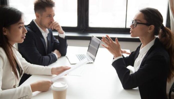 economia-mercado-empresa-mujeres-sube-crece