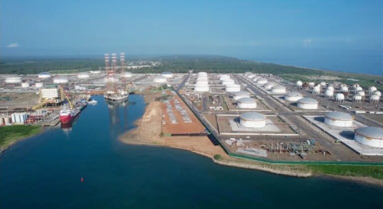 Hasta 160 000 Barriles Diarios De Gasolinas Producirá La Refinería Olmeca