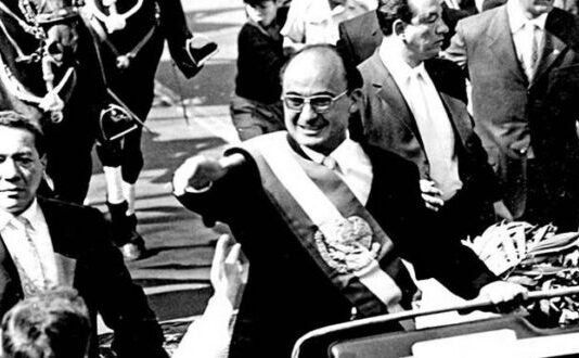 Expresidente Echeverría