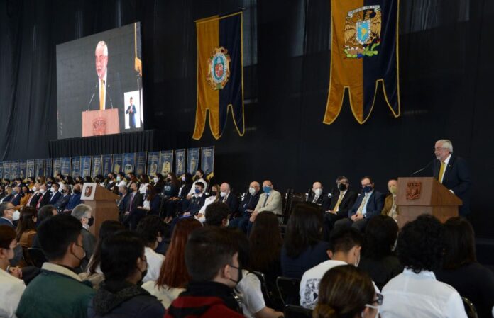 unam