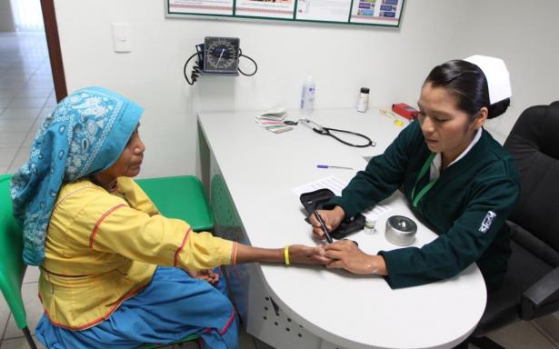 Organización Ixchel busca establecer mejor comunicación entre indígenas y sector salud en Chiapas
