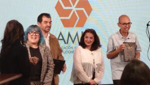 AMIS premia el trabajo de tres periodistas sobre la importancia de los seguros