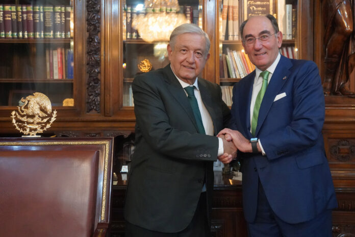 Pide Presidente Global de Iberdrola a México seguir colaborando con sector eléctrico luego de venta de sus 13 plantas al FONADIN.