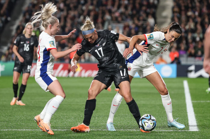 Nueva Zelanda gana por primera vez en un Mundial con gol de Hannah Wilkinson
