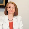 Dra. Luz María de la Mora