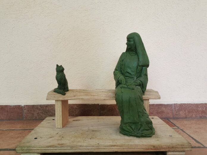 Escultura Sor Juana UCSJ