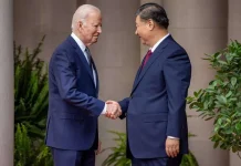 El-presidente-de-Estados-Unidos-Joe-Biden-izquierda-y-su-homologo-chino-Xi-Jinping-derecha-1200x674