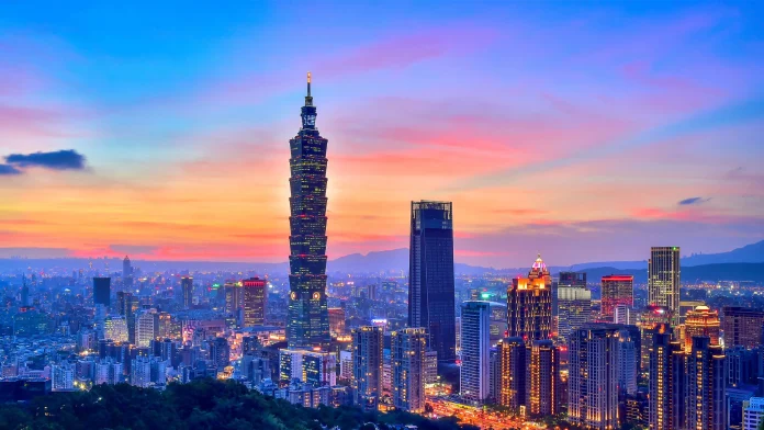taiwan-941036428 Enfrenta industria de chips escasez de tierras en Taiwán