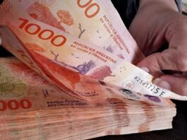 Argentina emitirá billetes de $20, 000 y $50, 000 por la elevada inflación
