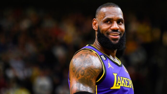 hay una cifra impactante que negociar. LeBron James quiere seguir jugando, los Lakers quieren seguir teniéndolo, pero a qué costo...