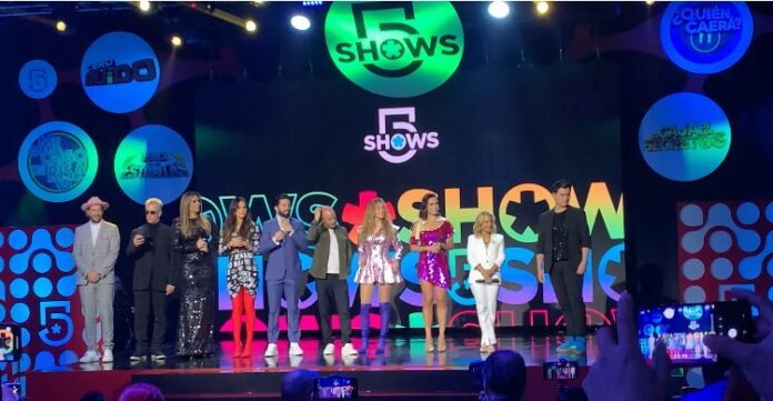 Presenta TelevisaUnivision barra programática de Canal 5