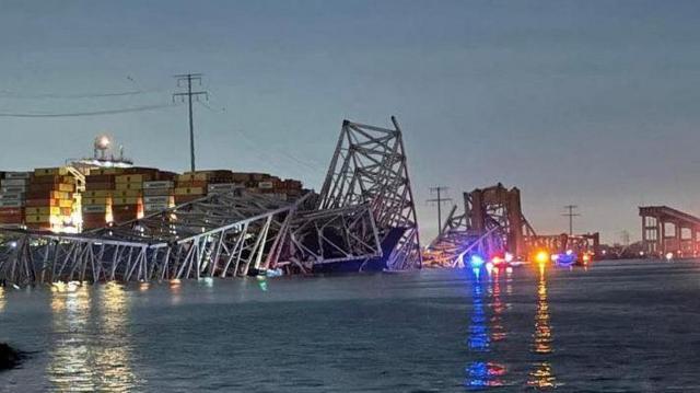 Este martes, aproximadamente a la una de la mañana, el puente de Baltimore en Estados Unidos se derrumbó tras ser golpeado