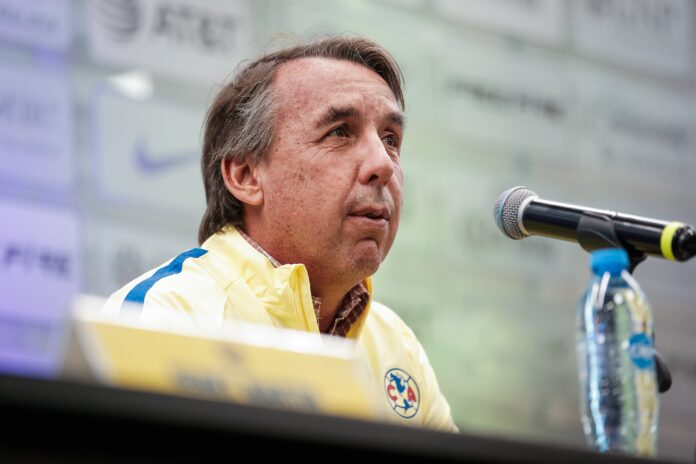 Emilio Azcárraga - IA “América”, la IA que presentó el club azulcrema. / Foto: club América