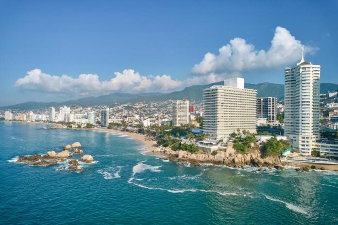 Acapulco, Guerrero- Durante la semana del Tianguis Turístico 2024 en Acapulco, se registró un incremento de 13.2 puntos