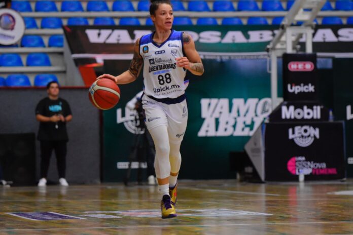 Briahanna Jackson Briahanna Jackson denuncia abuso en baloncesto mexicano. / Foto: Liberadoras