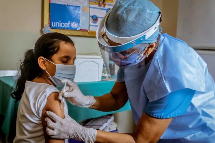 GNP paga más de 4.5 millones de pesos por padecimientos en niños y niñas no vacunados