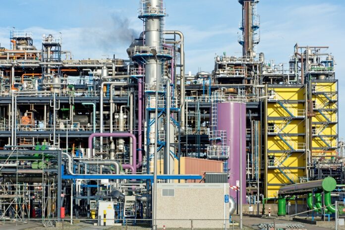 Compra empresa Reacciones Químicas centro de producción de resinas estadounidense Compra empresa Reacciones Químicas centro de producción de resinas estadounidense