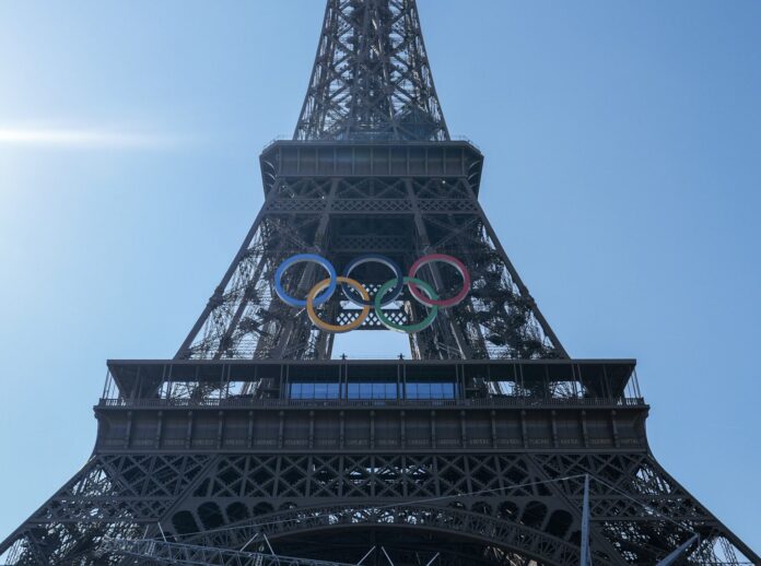 París 2024 En París 2024 participarán 5,250 mujeres y 5,250 hombres.