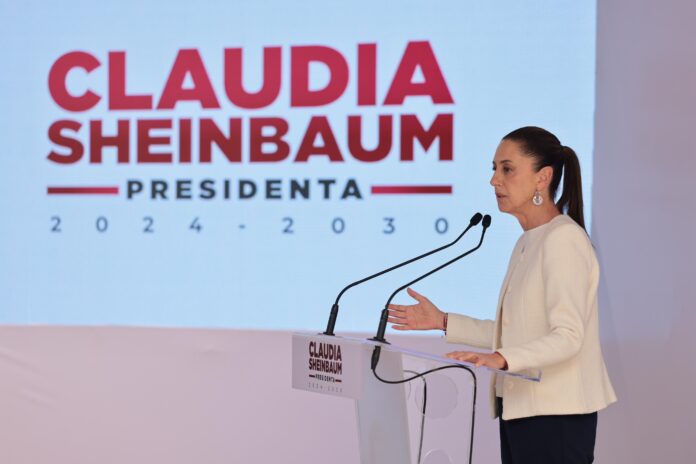 Trabaja equipo Sheinbaum en proyecciones para Pemex y reitera objetivo de 54-46 con CFE Trabaja equipo Sheinbaum en proyecciones para Pemex y reitera objetivo de 54-46 con CFE
