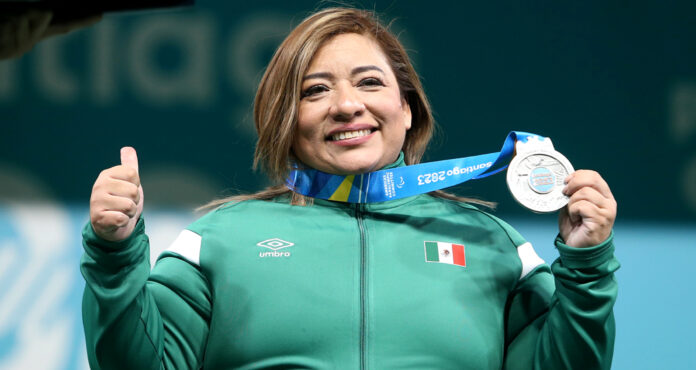 AMALIA PEREZ POR SU QUINTO ORO
