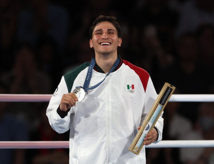 Marco Verde1 Marco Verde es campeón de Centroamericanos 2023, Panamericanos 2023 y subcampeón olímpico 2024.