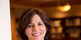 Mary O´Grady, editorialista en The Wall Street Journal, se pregunta si es tiempo de salir del México de AMLO