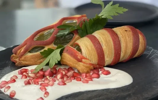 3 opciones de Sofitel Reforma para probar chiles en nogada de forma diferente