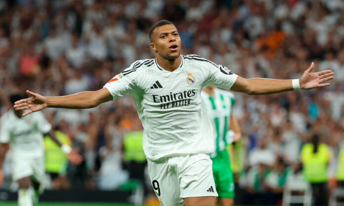 EN QUE SUPERA CR7 A MBAPPE