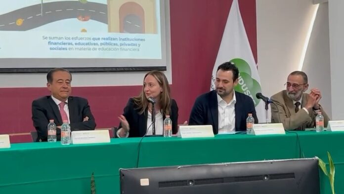 Reconoce la Asociación de Bancos de México gestión de Óscar Rosado al frente de CONDUSEF Reconoce la Asociación de Bancos de México gestión de Óscar Rosado al frente de CONDUSEF