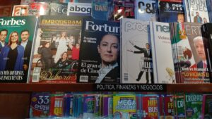 Revista Fortuna disponible ya en locales cerrados