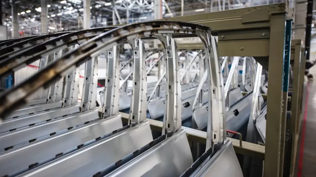 Italia buscará en México y Vietnam nuevo proveedor de autopartes ante debilidad alemana Italia buscará en México y Vietnam nuevo proveedor de autopartes ante debilidad alemana