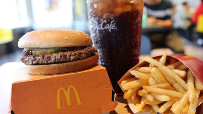 Se-culpa-a-las-hamburguesas-de-McDonalds-por-la-mortal
