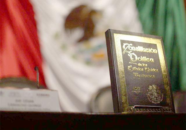 Sheinbaum destaca compromiso de los ministros con la Constitución: "Imperó la razón y el estado de derecho" Sheinbaum destaca compromiso de los ministros con la Constitución: "Imperó la razón y el estado de derecho"