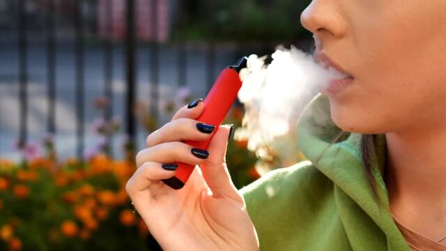 Para prevenir la venta ilícita de vapeadores tras su prohibición, la presidenta Claudia Sheinbaum dijo, en la conferencia Para prevenir la venta ilícita de vapeadores tras su prohibición, la presidenta Claudia Sheinbaum dijo, en la conferencia