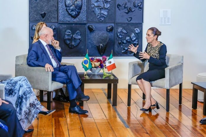 Sheinbaum y Lula hablan de la CELAC; hay reunión pendiente frente a llegada de Trump Sheinbaum y Lula hablan de la CELAC; hay reunión pendiente frente a llegada de Trump