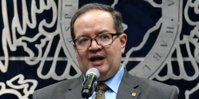 UNAM defiende la contribución de los migrantes y rechaza la criminalización de la migración UNAM defiende la contribución de los migrantes y rechaza la criminalización de la migración