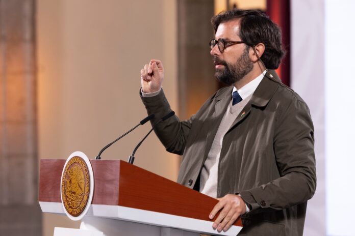 El director del IMSS explicó que la toxicidad del fentanilo inicia con dosis tan pequeñas como 0.2 miligramos, equivalentes a tres o cuatro granos de sal, El director del IMSS explicó que la toxicidad del fentanilo inicia con dosis tan pequeñas como 0.2 miligramos, equivalentes a tres o cuatro granos de sal,
