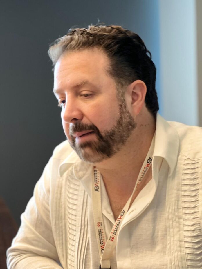 México debe liderar el futuro con una estrategia de AI-shoring: Ricardo Amper, CEO de Incode México debe liderar el futuro con una estrategia de AI-shoring: Ricardo Amper, CEO de Incode