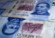 El consumo privado en México muestra signos de desaceleración, afectando a la economía nacional.