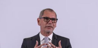 Sheinbaum destaca perfil de Edgar Amador al frente de Hacienda