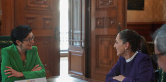 La presidenta Claudia Sheinbaum dio a conocer este martes detalles de su reunión del lunes con Jane Fraser, directora ejecutiva de Citigroup,