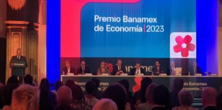 Entrega del Premio Banamex de Economía 2023
