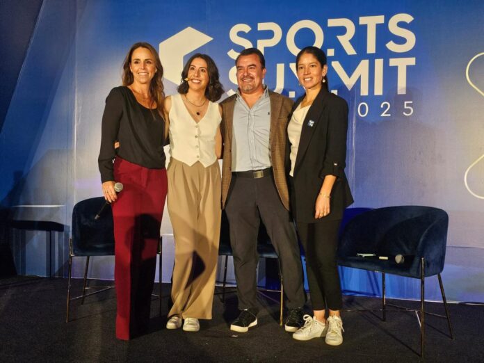 A través de Ticketmaster Sport, la empresa colabora con los clubes, ligas y promotores más relevantes a nivel mundial, impulsando innovación y crecimiento para la industria. A través de Ticketmaster Sport, la empresa colabora con los clubes, ligas y promotores más relevantes a nivel mundial, impulsando innovación y crecimiento para la industria.
