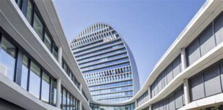 BBVA Europa es uno de ellos. Con más de 11 mil licencias activas, 3 mil GPTs internos creados por empleados y un 83% de uso diario, su despliegue de ChatGPT Enterprise es, en efecto, impresionante.