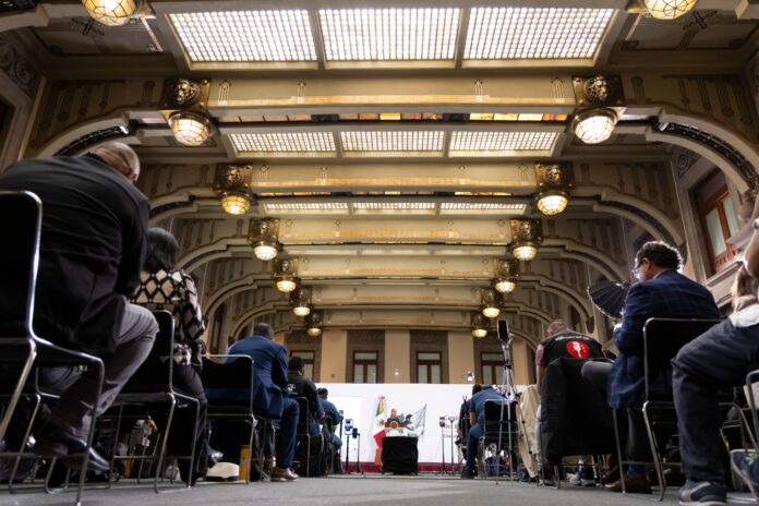Sheinbaum pide dar una oportunidad a Adrián Rubalcava como director del Metro Sheinbaum pide dar una oportunidad a Adrián Rubalcava como director del Metro